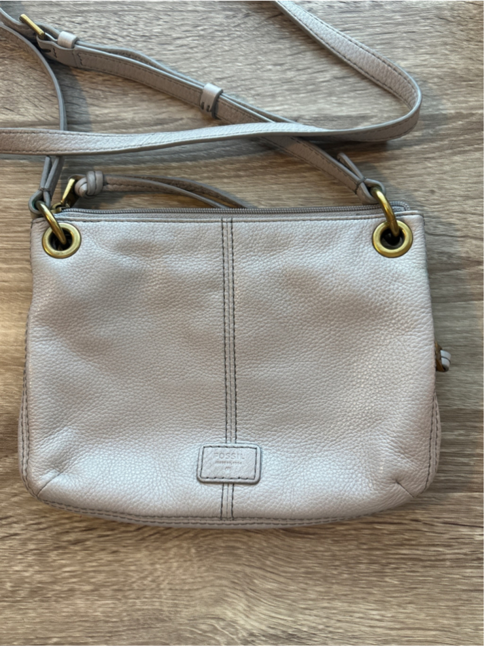 Fossil Karli Taupe it Gray Cowhide Leather Crossbody Purse Bobo Compact Hipster